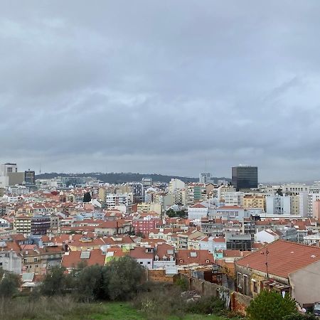 Pedro Surf Shelter Apartment Lisbon Exterior photo